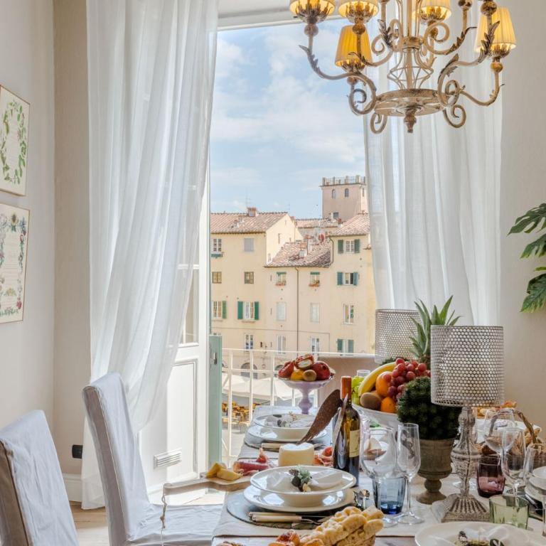Casa Pitt, a Luxury 3 bedrooms Apartment in Lucca - Three-Bedroom Apartment - 16