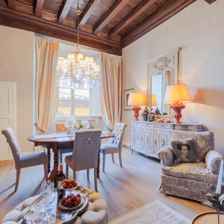 Casa Pitt, a Luxury 3 bedrooms Apartment in Lucca - Three-Bedroom Apartment - 23