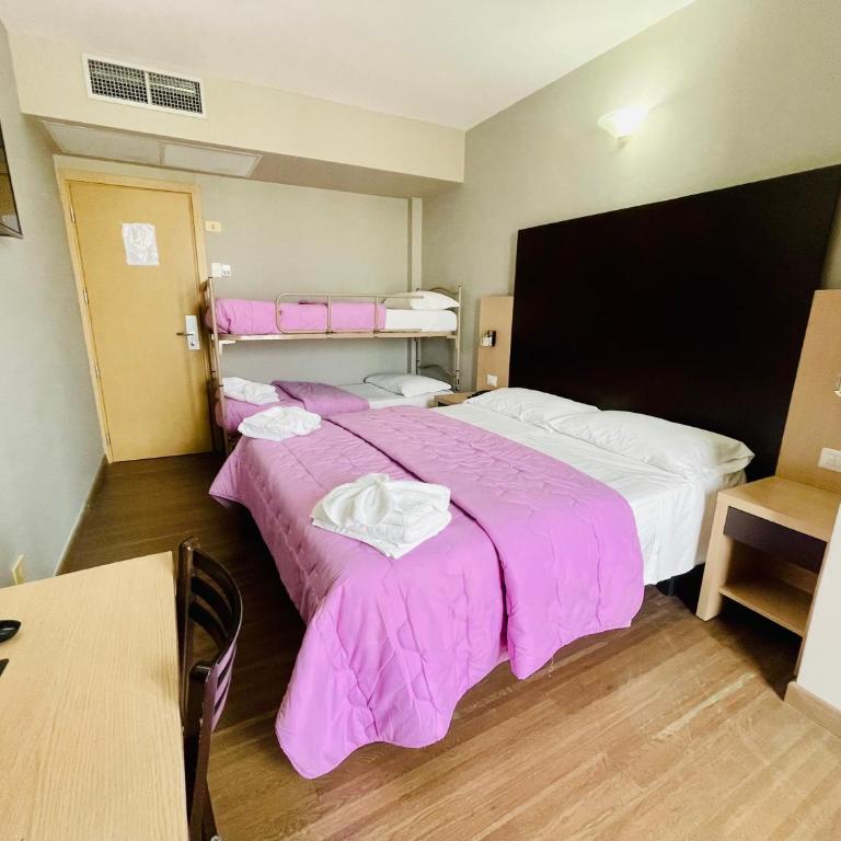 Hotel Aiglon - Camera Familiare - 3
