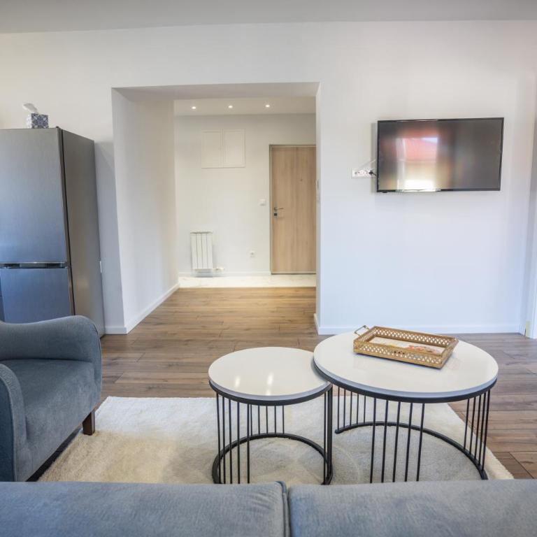 E&A Apartman Ajla i Amir - Apartman sa 2 Spavaće Sobe - 2