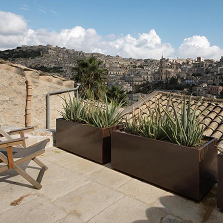 CASA TALIA - Rooms - Camera Deluxe (2 Adulti + 1 Bambino) - 1