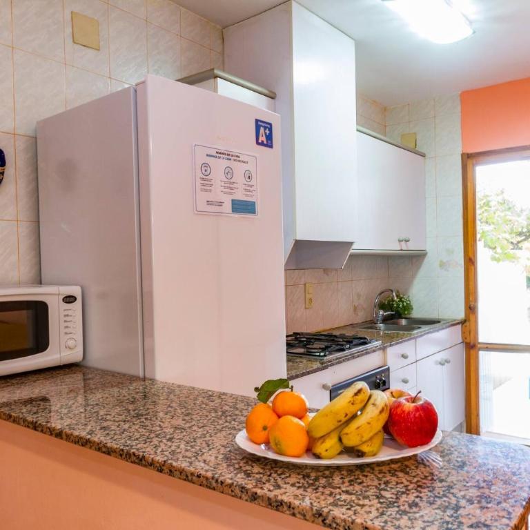 Araceli - Chalet en Riumar con piscina privada, jardín y barbacoa - Deltavacaciones - Casa de 3 dormitorios - 8
