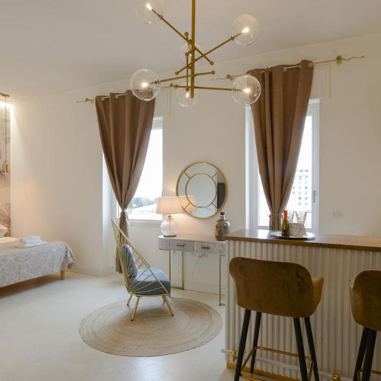 Casa Allegri - Camera Deluxe Matrimoniale con Vista Mare - 12