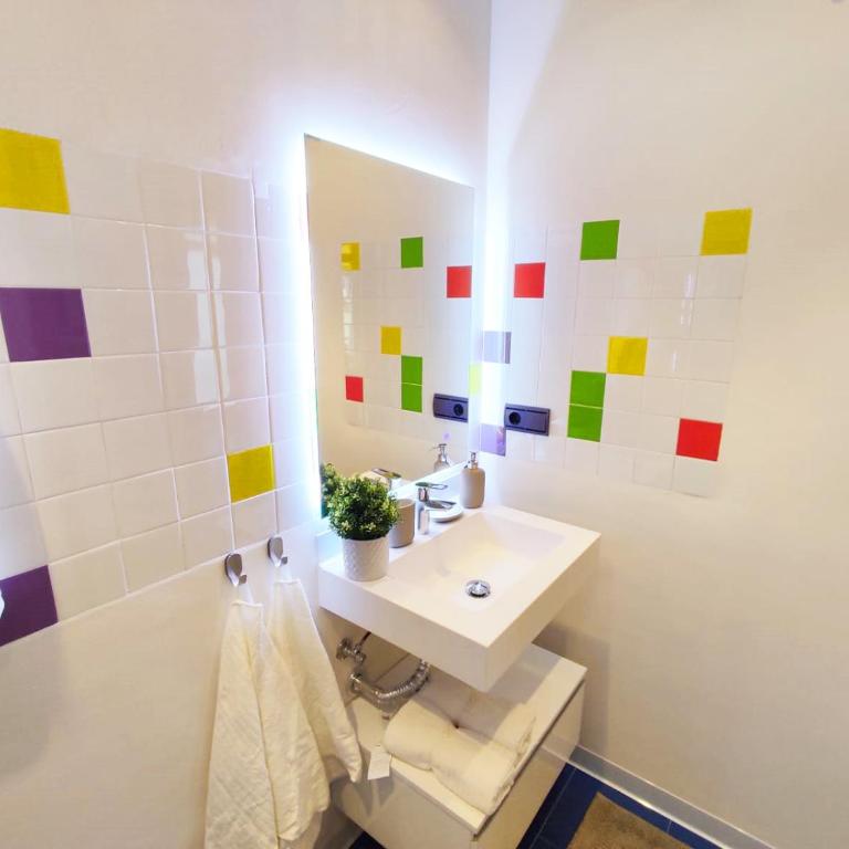 Suite85, Exclusiva Casa de Picasso con vistas a Gibralfaro - Apartamento de 1 dormitorio - 10