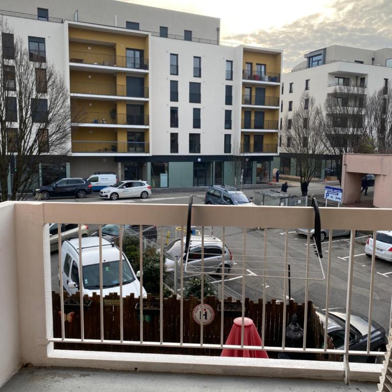 Studios & chambres aux portes de Genève - Studio avec Balcon - 5