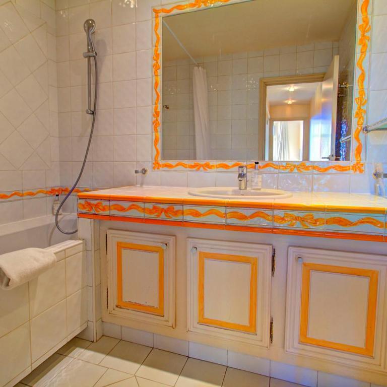 ALC - FF49 - 6 min Palais - beaches - Appartement 3 Chambres - 7