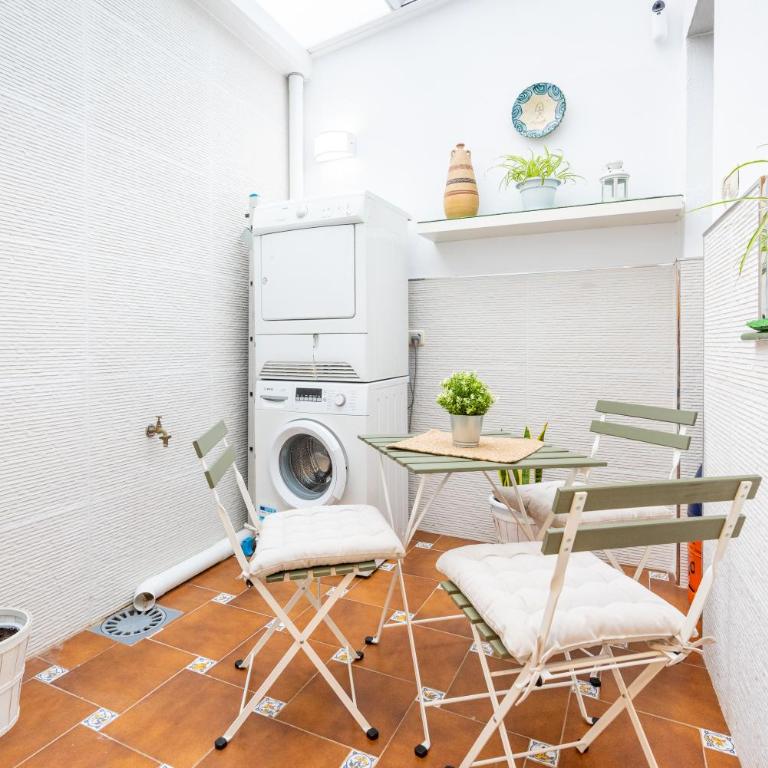 Special Mcgomez next to the beach - Apartamento de 1 dormitorio - 22