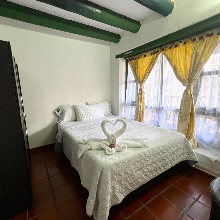 CASA VILLA LUGUIANGA Villa de Leyva - Habitación Cuádruple con baño privado externo - 6
