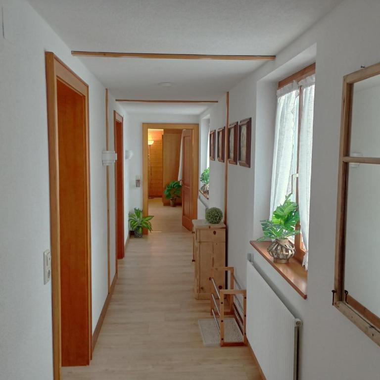 Alpenfeder Landhaus Heidi Top 2 - Apartment mit Blick auf die Berge - 1