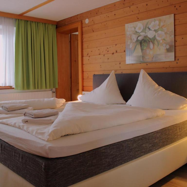 Alpenfeder Landhaus Heidi Top 2 - Apartment mit Blick auf die Berge - 13