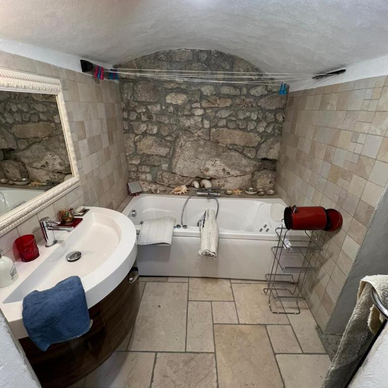 Maison de 6 pièces au coeur du village d'Eze - Vacation Home - 7