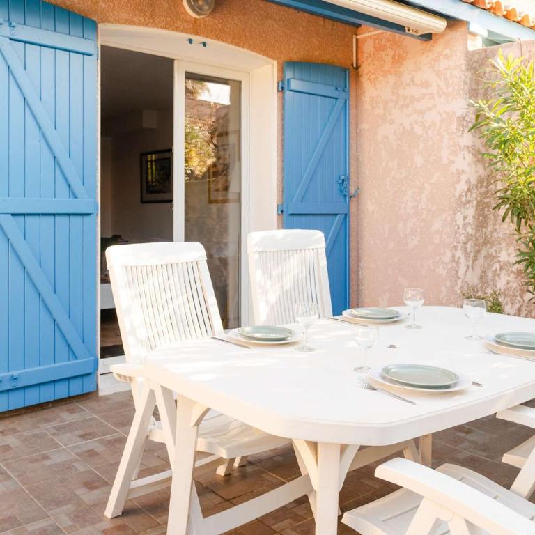 Pavillon climatisé 4 pièces avec WIFI, proche plage, terrasse, barbecue, park. privatif, animaux admis - FR-1-409-249 - Villa - 2