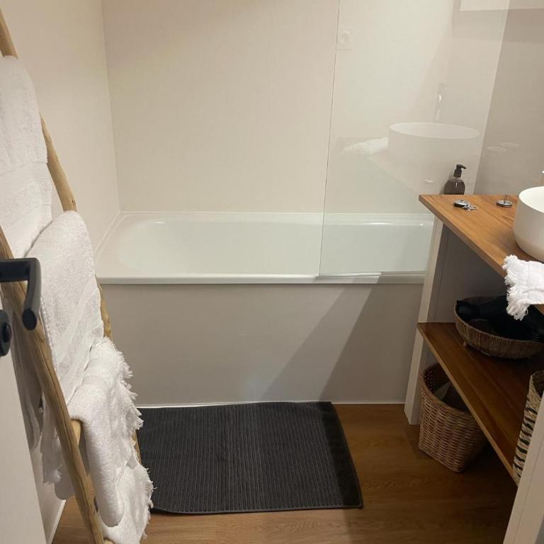 Petite maison cocooning classée 3 étoiles à Bormes les mimosas - Maison 1 Chambre - 21