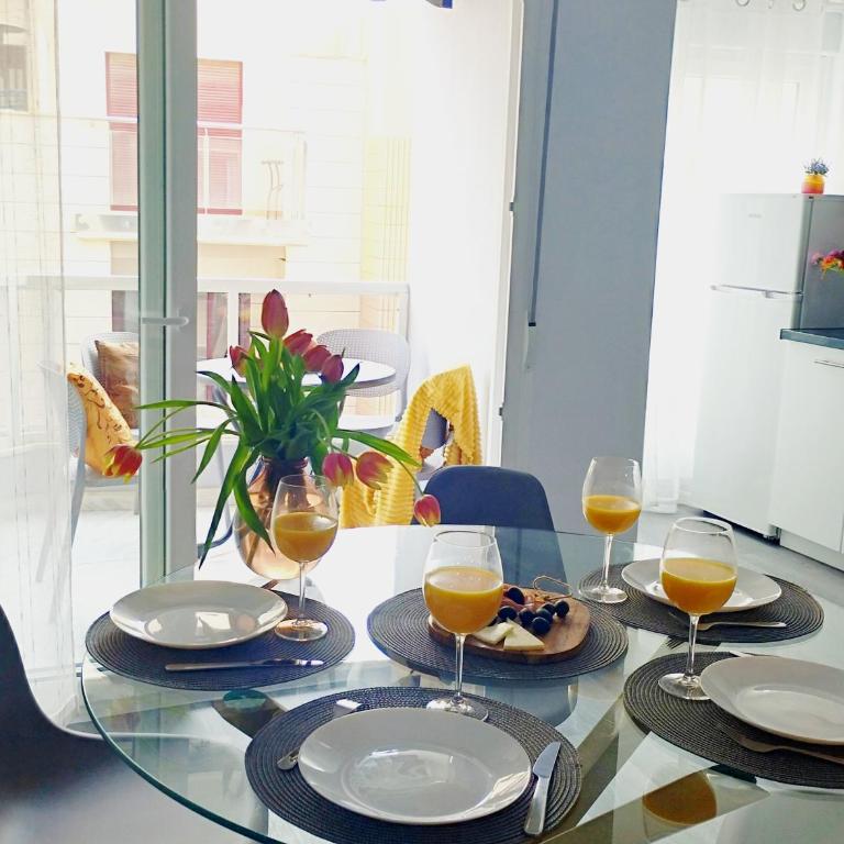Apartment Dinamarca with 2 bedrooms, 50 mts from the beach - Two-Bedroom Apartment - 2