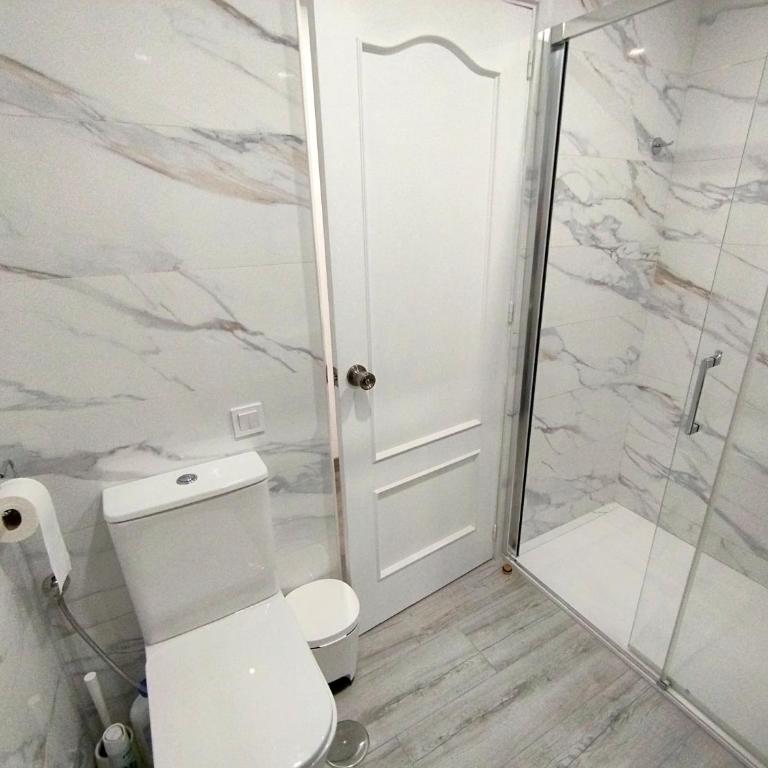 Apartment Dinamarca with 2 bedrooms, 50 mts from the beach - Two-Bedroom Apartment - 32