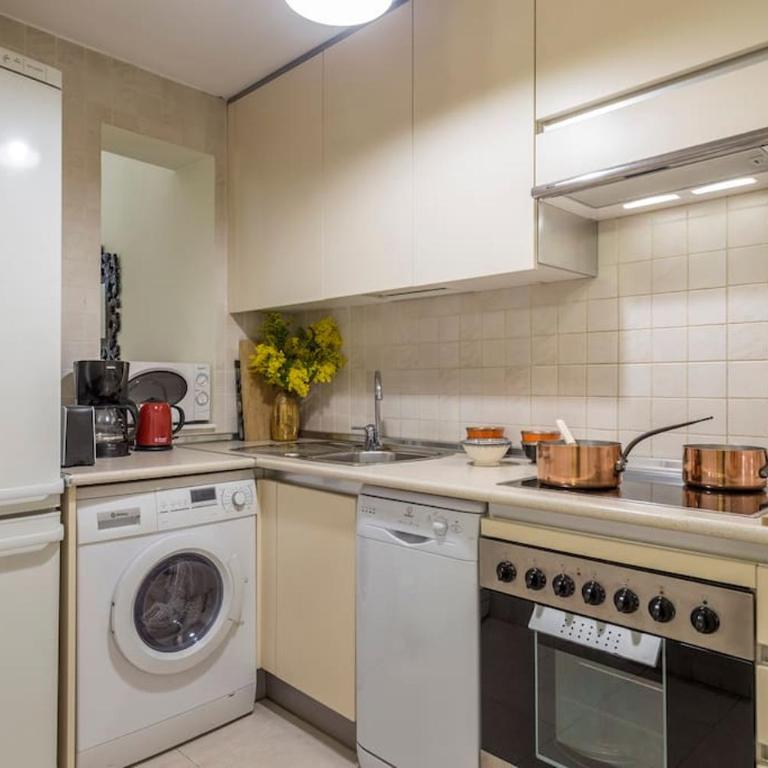 WoW! LATINA PALACE, Cent 2br 2ba LIFT - Apartment mit 2 Schlafzimmern - 26