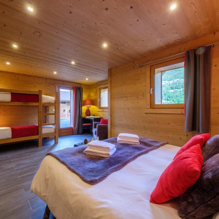 Chalets des Aravis Kitz et Buhel avec Jacuzzi 12 et 15 personnes - Chalet - 10