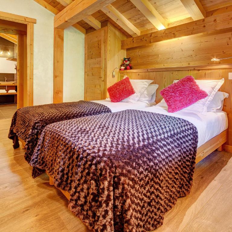 Chalets des Aravis Kitz et Buhel avec Jacuzzi 12 et 15 personnes - Chalet - 8
