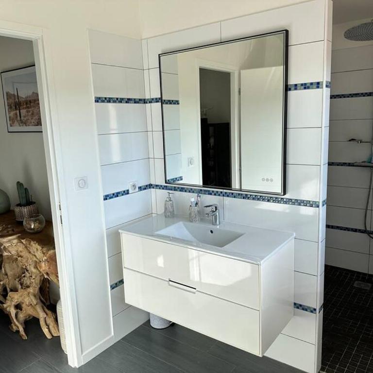 Maison du Lac avec Lagon, Spa de Nage, Jacuzzi - Villa - 18