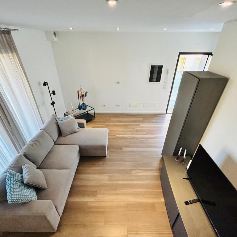 Menotti Attico-Flexrent Immobiliare Abissinia - Two-Bedroom Apartment - 9