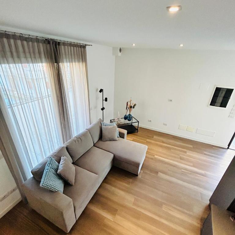Menotti Attico-Flexrent Immobiliare Abissinia - Two-Bedroom Apartment - 10
