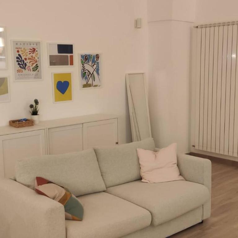 CaSaMaS Spacious 75m Apartment in Brindisi Historic Center Rated 9 - Casa con 1 Camera da Letto - 8