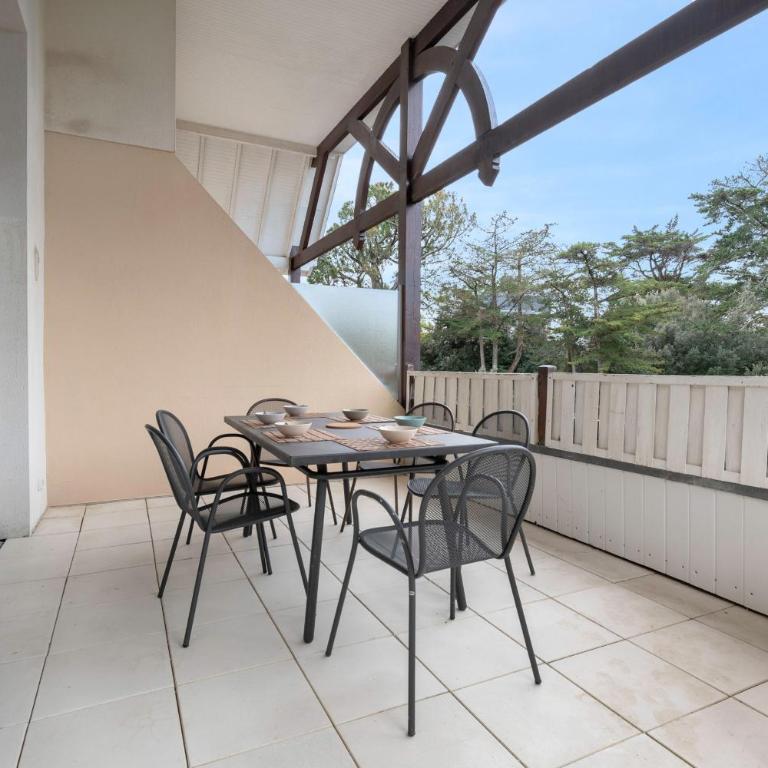 Triplex pour 12 - 400m de la plage des Libraires - Apartment - 28