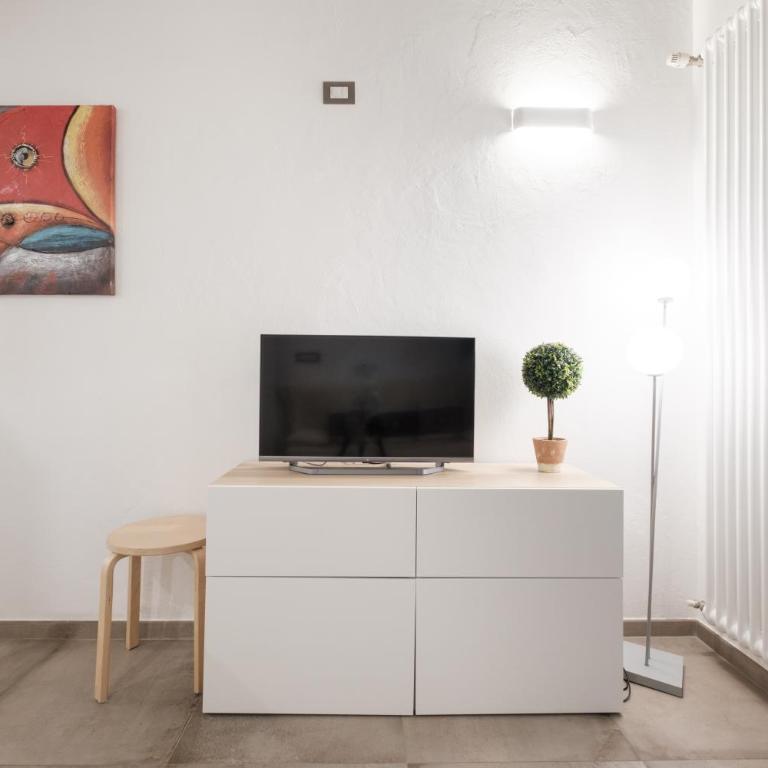 Mascarella 33 by Studio Vita - Studio Apartment - 12