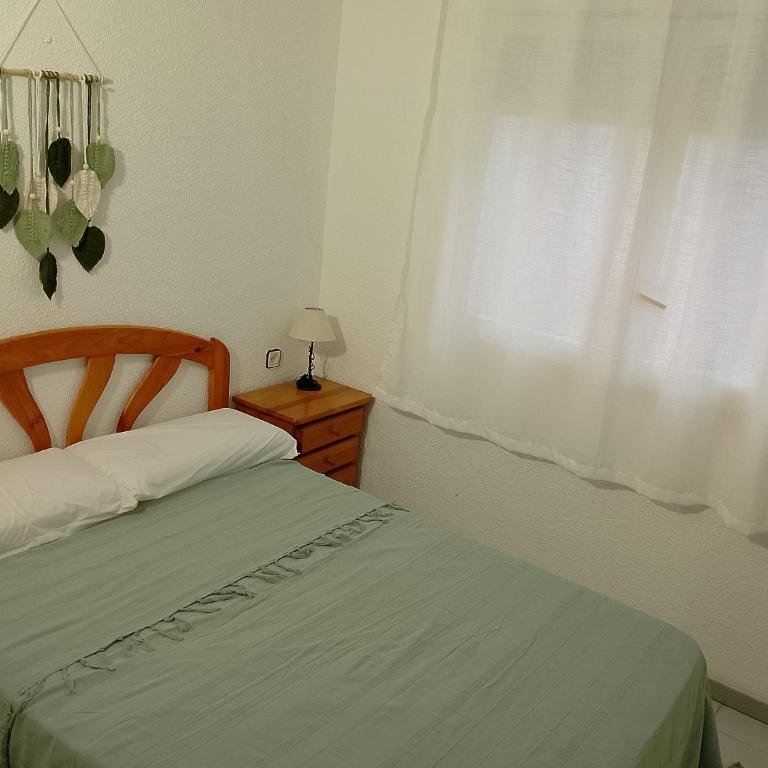 BAJO CON JARDIN PRIVADO Y PISCINA - Font Nova - Apartamento de 2 dormitorios - 11