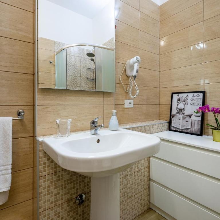 Verona Pop - Appartamento con 1 Camera da Letto - 24