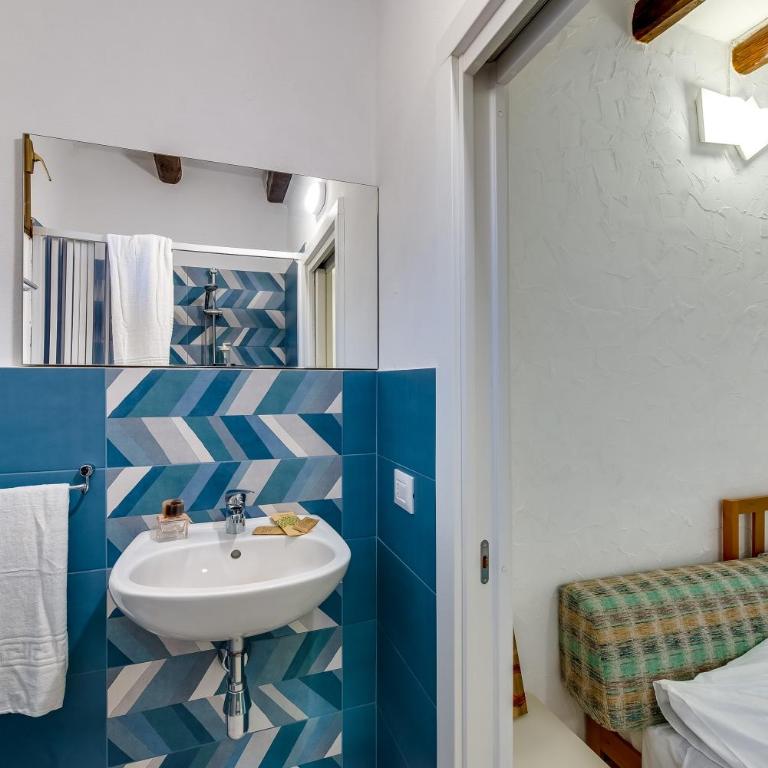 Scenario Holiday's Home - Two-Bedroom House - 65