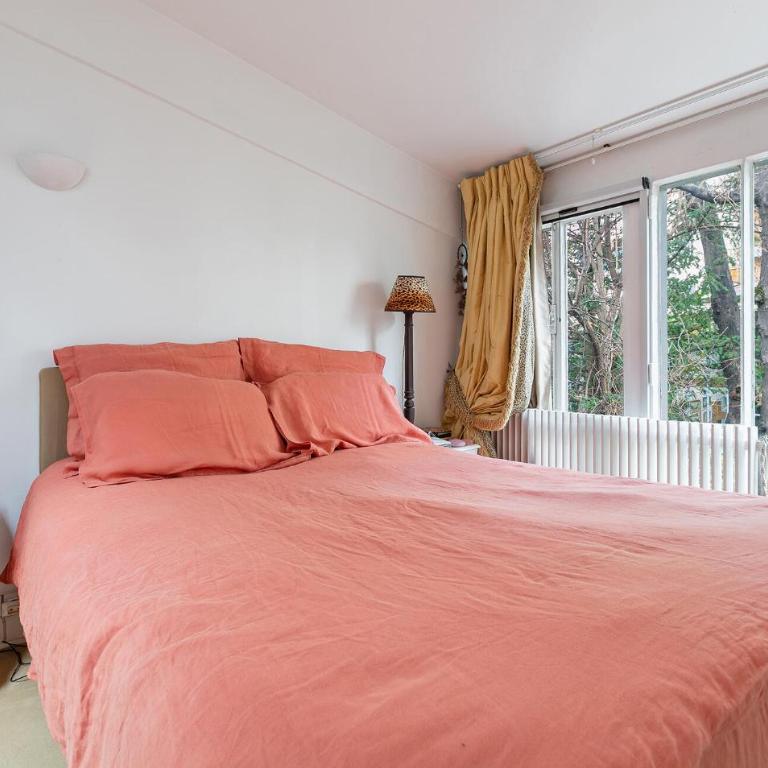 Gorgeous Home In Paris With Wifi - Maison de Vacances 2 Chambres - 6