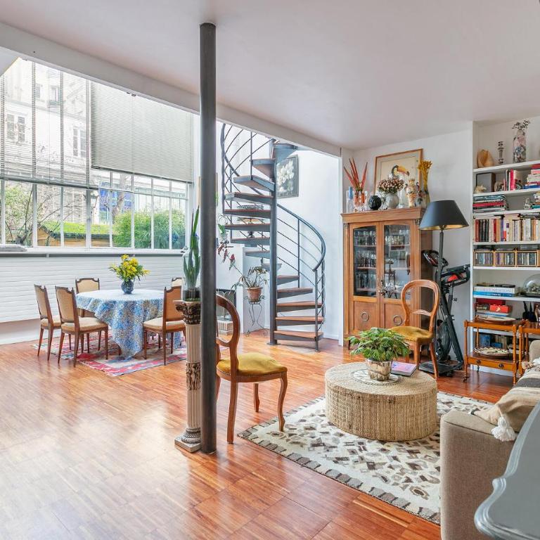 Gorgeous Home In Paris With Wifi - Maison de Vacances 2 Chambres - 1