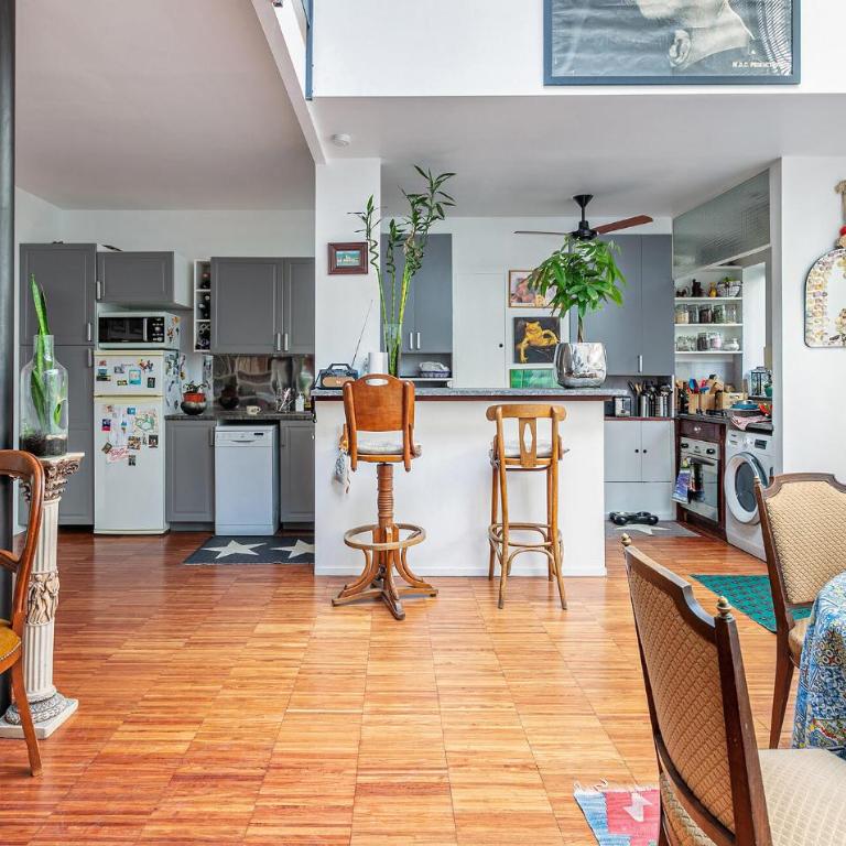 Gorgeous Home In Paris With Wifi - Maison de Vacances 2 Chambres - 14