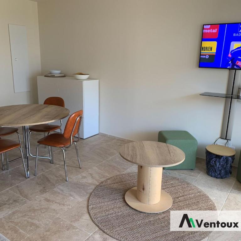 Ventoux Ride - Studio mit Kingsize-Bett und Schlafsofa - 13