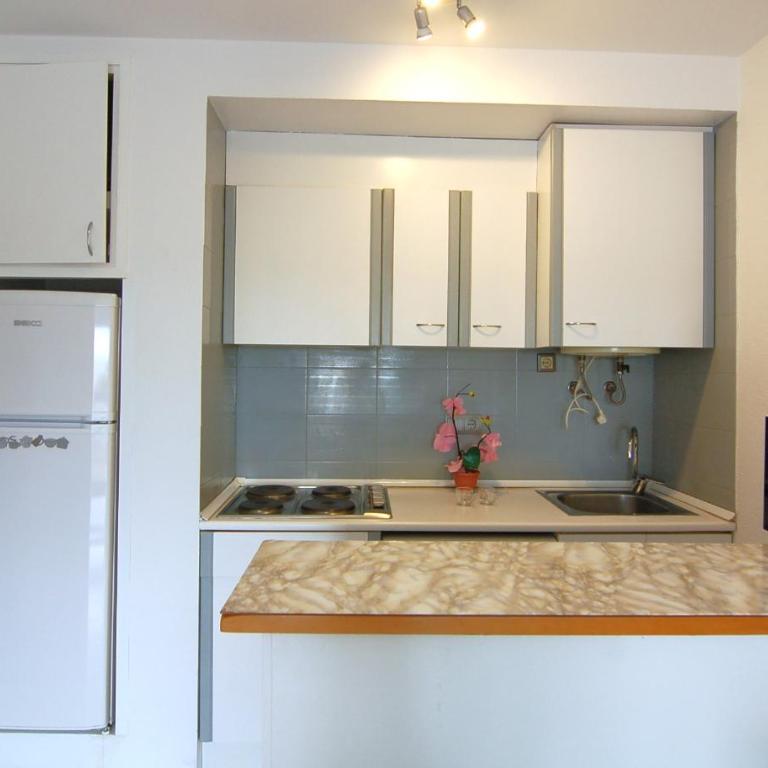 RNET - Port Margarita 3C - One-Bedroom Apartment - 9