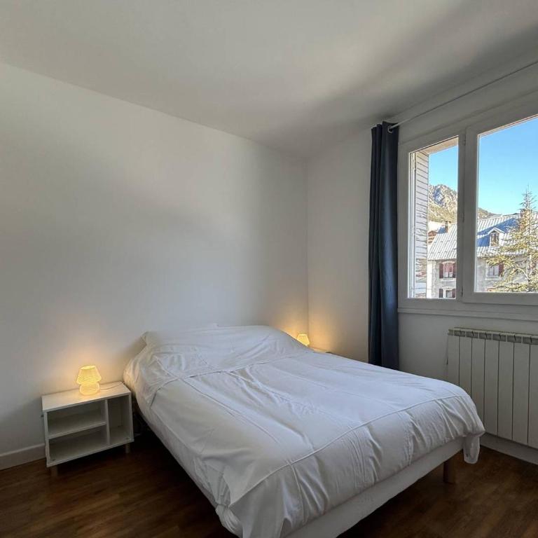 Appartement 3 pièces lumineux à Briançon avec parking - FR-1-330C-141 - Appartamento - 3