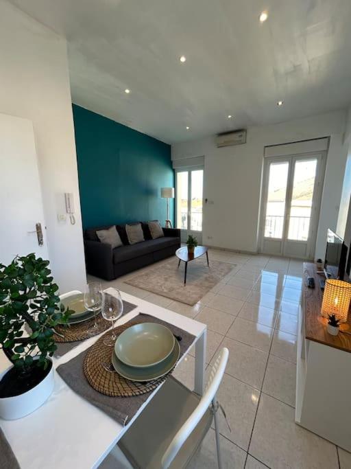 L'alberto-Appartement centre ville Beziers- Wifi -Balcon -Clim - Appartement 1 Chambre - 2