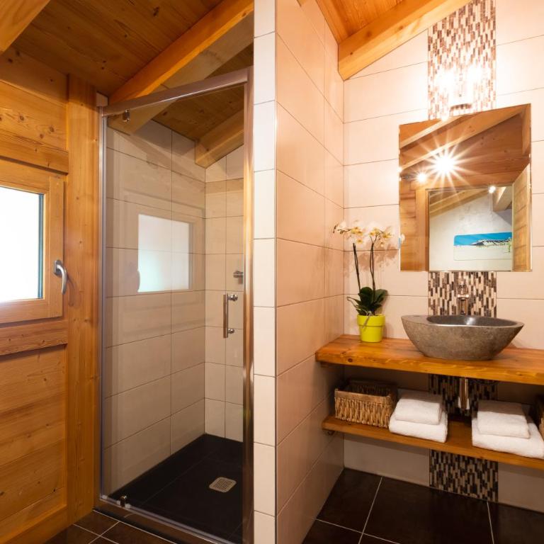 Chalets des Aravis Kitz et Buhel avec Jacuzzi 12 et 15 personnes - Chalet Supérieur - 38
