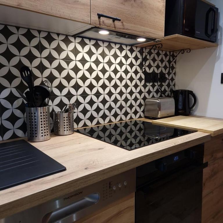 Cosy Haven 5 min from Nice Carnival Hyper-Center! - Appartement - 5