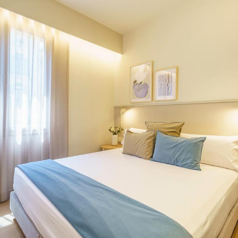 Fisa Rentals Ramblas Apartments - One-Bedroom Apartment - 23
