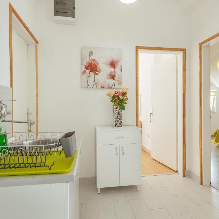 Suberic Apartments - Apartment with Terrace - 23