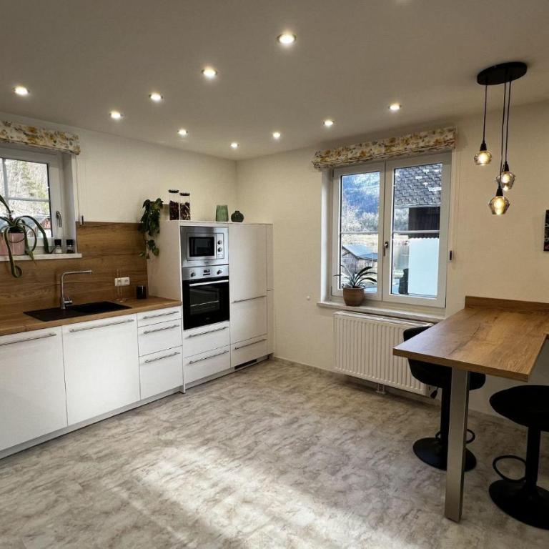 Ferienhaus Valentina - Three-Bedroom Vacation Home - 10