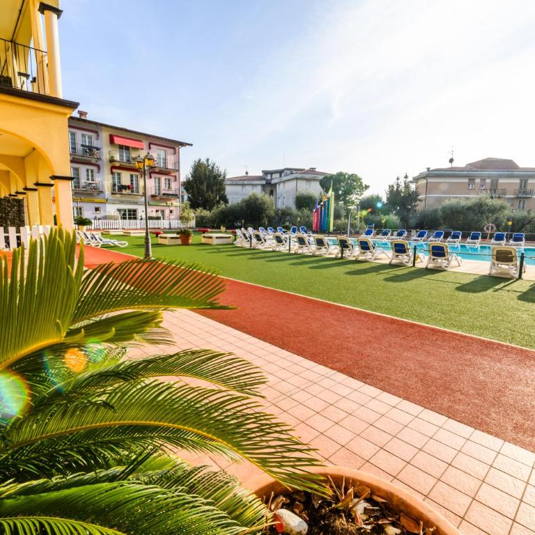 Giardino dei Colori 107 - Residence Pool&Fitness - Appartamento con 2 Camere da Letto - 24