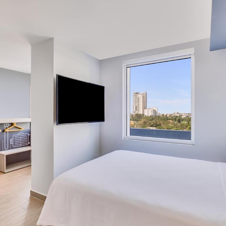 One Mazatlán - Superior Room, 1 Queen - 3