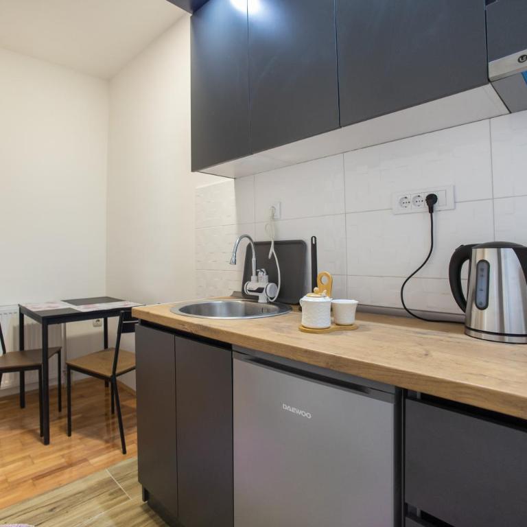 V & V Studio Apartments 2 - Apartman sa 1 Spavaćom Sobom - 4