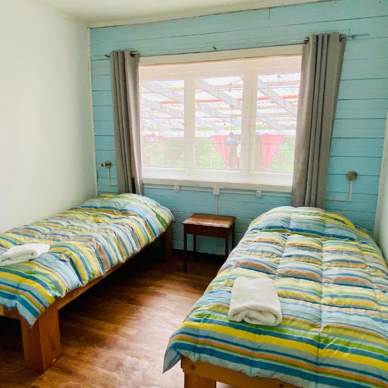 La Guapa Hostel - Twin Room with Shared Bathroom - 4
