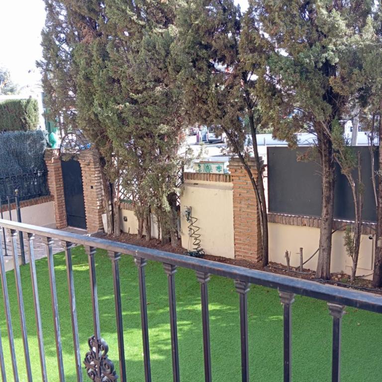 El Diez de Sultana - Three-Bedroom House - 3