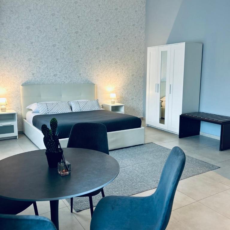 B&B Ungheria Ottantaquattro - Camera Tripla con Bagno Privato - 2