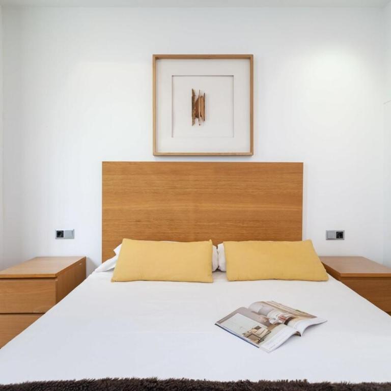 The Collection Barcelona - Sunny Atico with Terrace in Pl Universitat! - Apartamento - 5